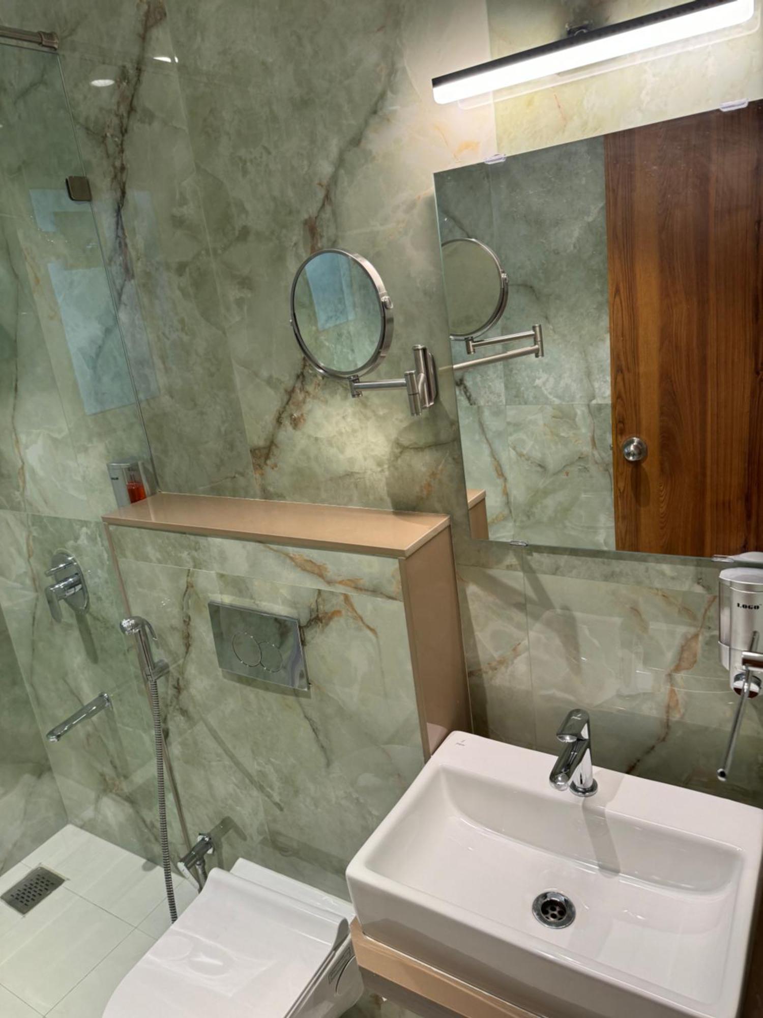 Hotel Mumbai House, Malad Dış mekan fotoğraf